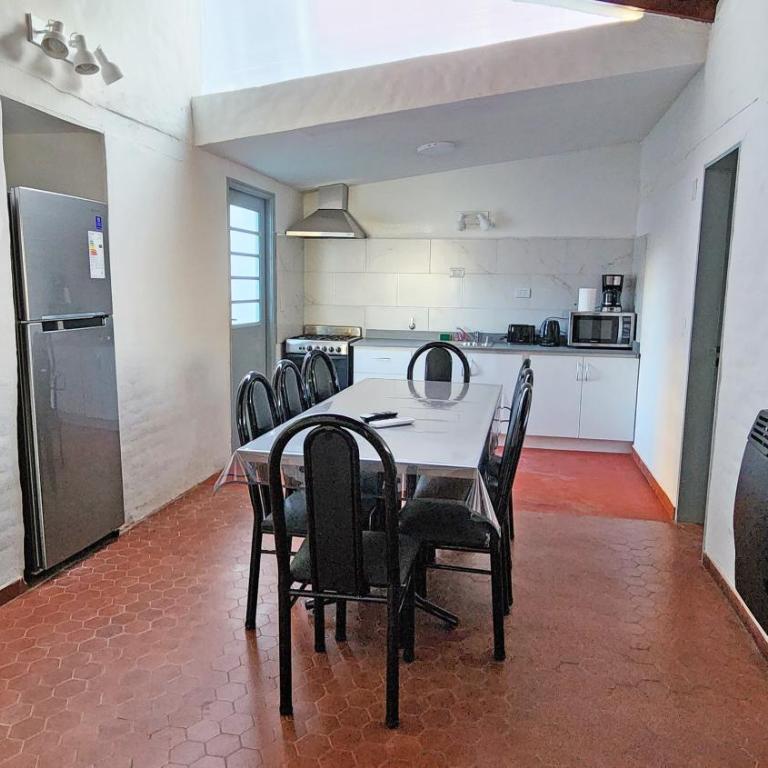 Colores Rio Cuarto - Four-Bedroom House - 1