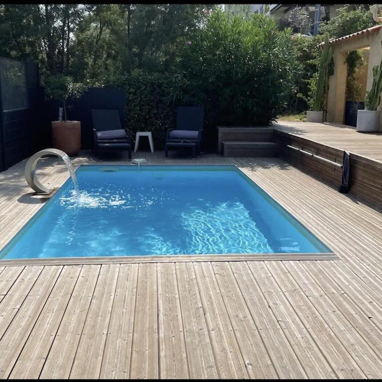 Belle maison vue montagne avec piscine privée à 5 minutes de la mer et village.i - Villa - 7