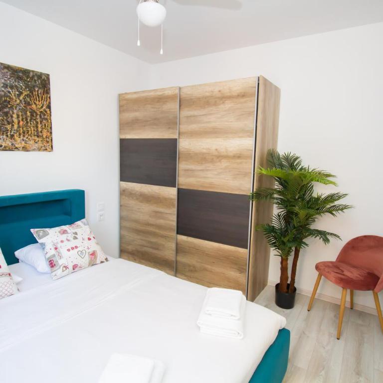 Art Apartments Alicante - Two-Bedroom Apartment - 7