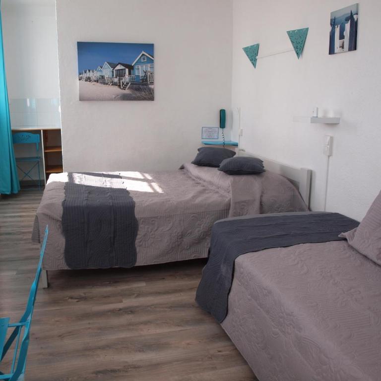 Hôtel Villa Les Sirènes - Chambre Triple Basique - 8