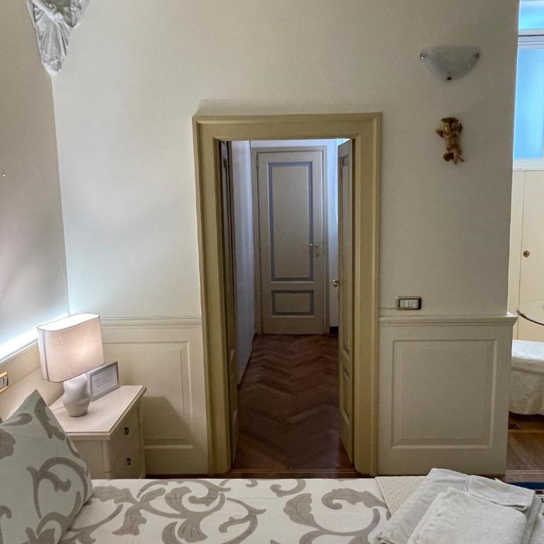 Relais Dei Mandorli suite centro - Camera Matrimoniale Deluxe - 7