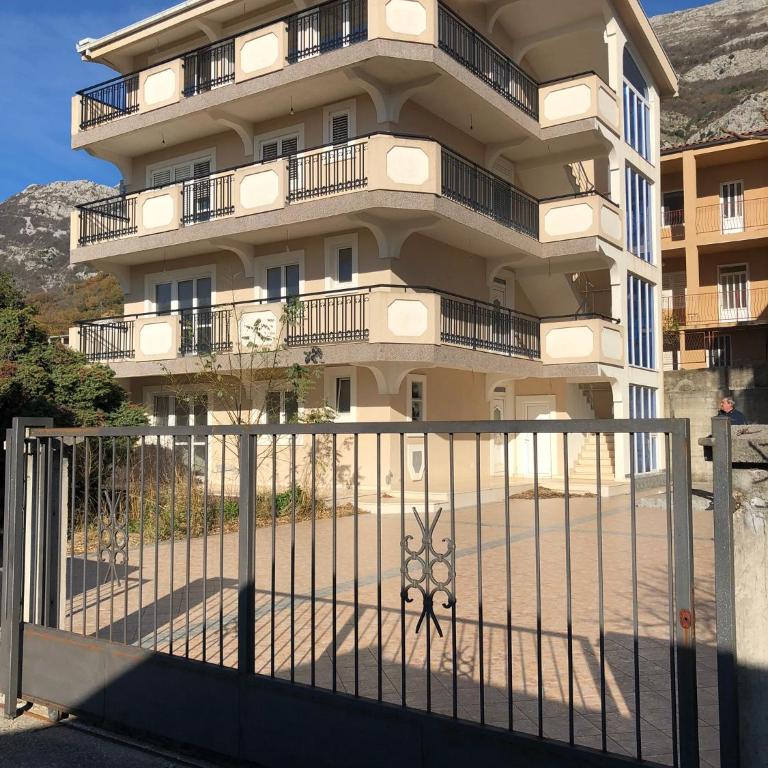 Best View Apartment - Apartman sa 2 Spavaće Sobe - 3