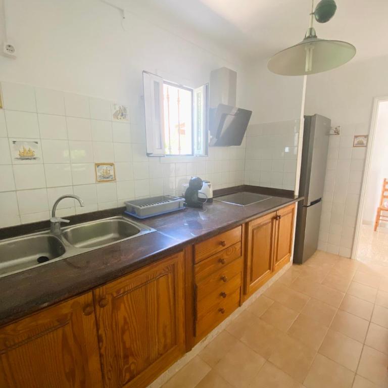 Villa Los Robles en Playa den Bossa con Piscina Privada - Casa de 2 dormitorios - 10