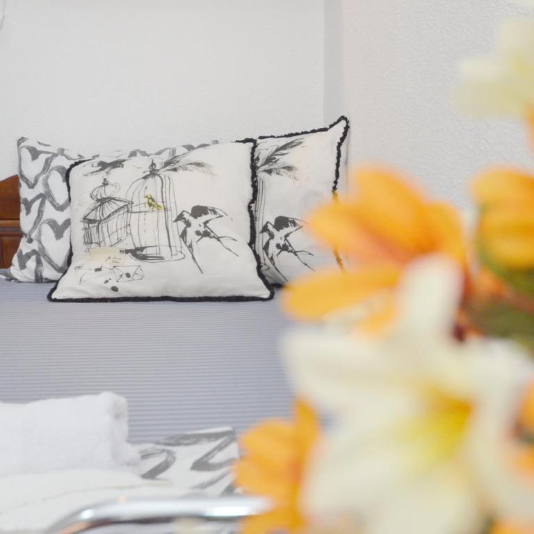 Sun Ray Apartments - Studio with Terrace - 5