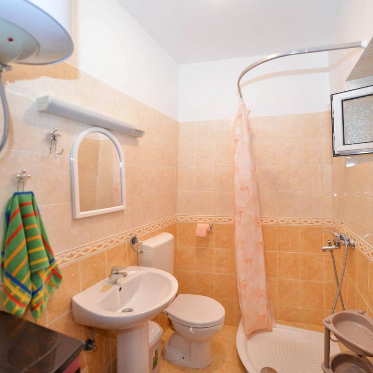Apartments Goran - Studio with Sea View - 6