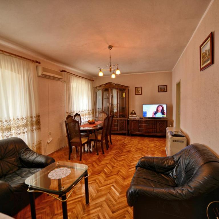 Apartments Goran - Three-Bedroom Apartment - 1