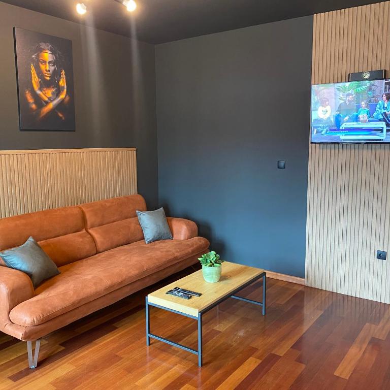 Forma Lux Žabljak - King Studio with Sofa Bed - 2