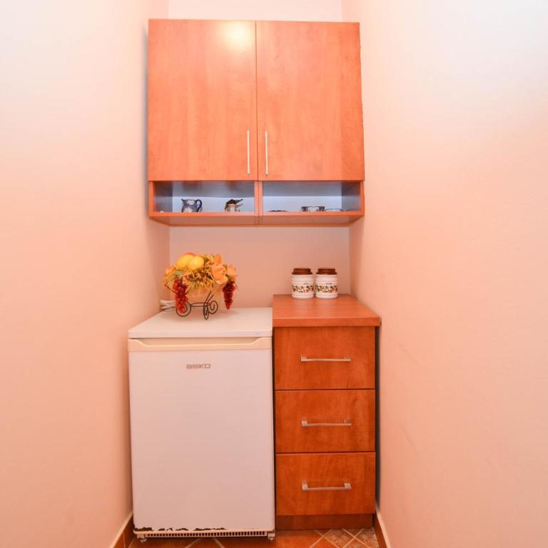Apartments Goran - Studio with Sea View - 5