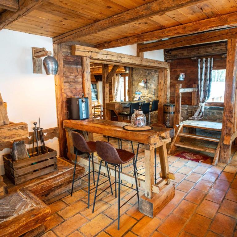 Savoya Lodges, 4 chalets privés, de 2 à 40 personnes - Chalet Supérieur - 6