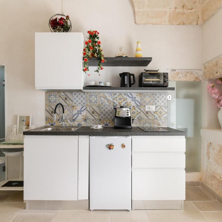 Stairway with Jacuzzi by Wonderful Italy - Superior Apartment - 9