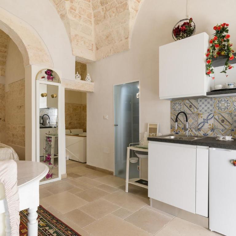 Stairway with Jacuzzi by Wonderful Italy - Superior Apartment - 6