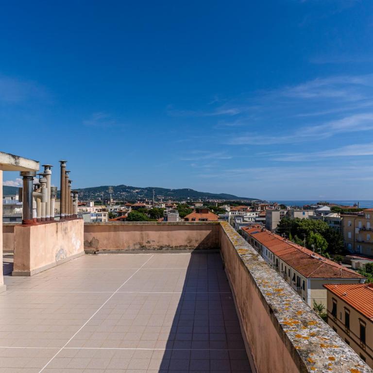 GuestHost - Livorno - Sea View Apartment! - Appartamento con 2 Camere da Letto - 24