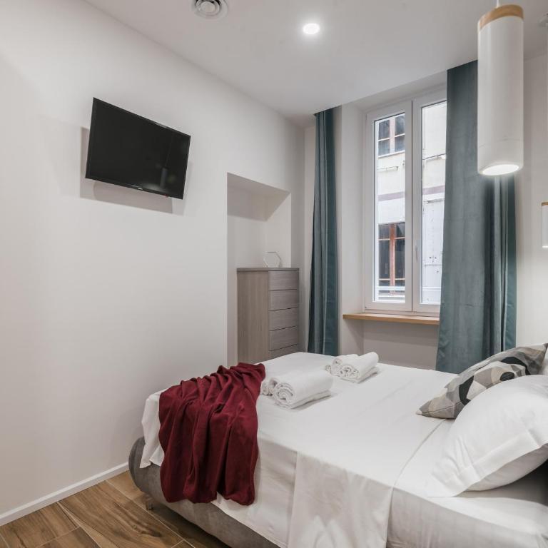 The Best Rent - Modern three-bedroom apartment a few steps from the Colosseum - Appartamento con 3 Camere da Letto - 2