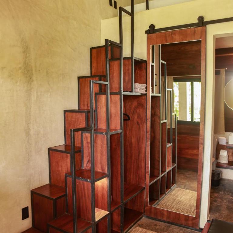 Hotel Makaabá Eco-Boutique - Queen Room with Pool View (Tiny House Concept) - 9