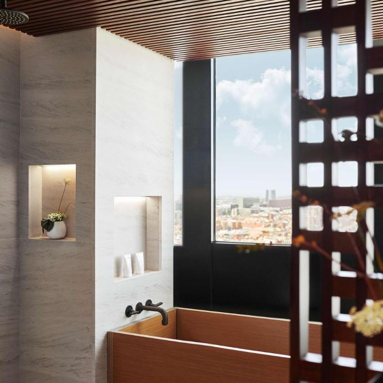 Nobu Hotel Barcelona - Sake Suite - 7