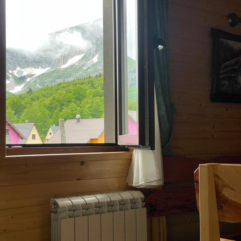 Holiday Homes Durmitorski Gaj - Kuća sa 3 Spavaće Sobe - 13