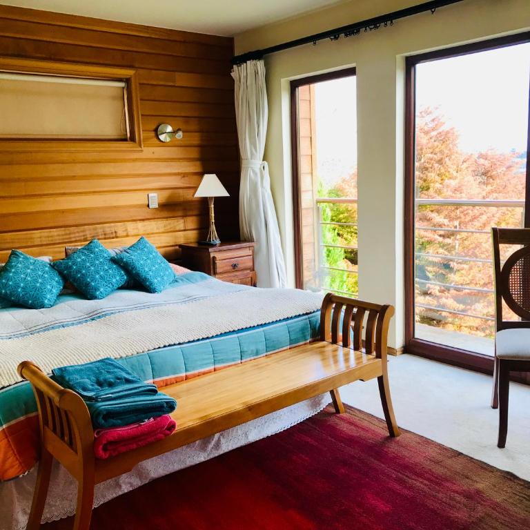 Suite abierta todo el año con vistas al campo, lago y ciudad - Habitación Doble con vistas al lago - 1