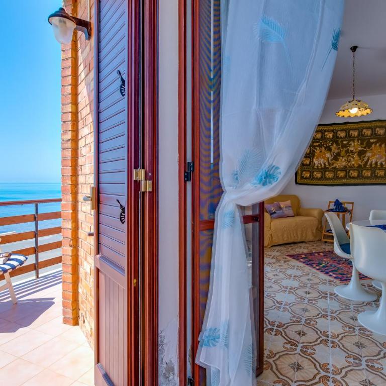 Fauci Holiday Home by Biddizzi Rari - Accesso diretto alla spiaggia, vista mare - Vacation Home - 23