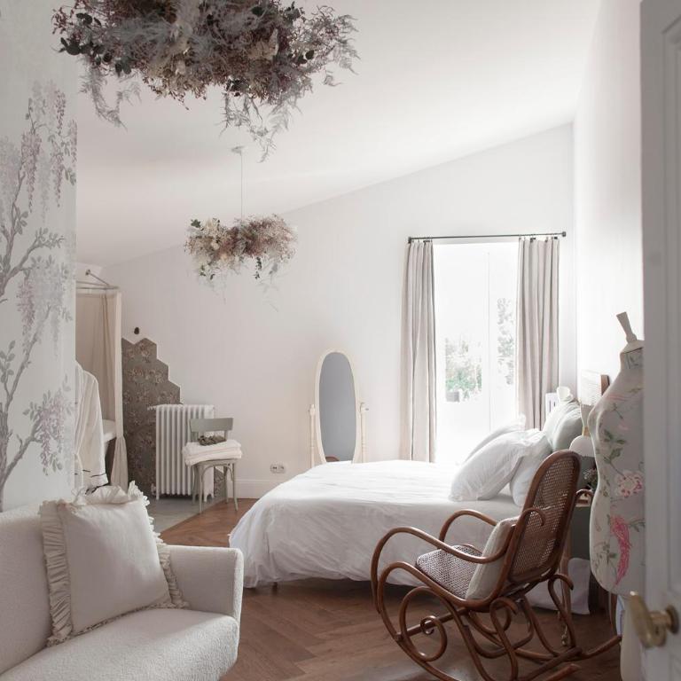 Maison Jullian - Chambre Double - Vue sur Jardin - 5