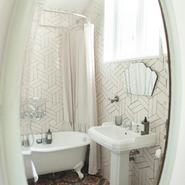 Maison Jullian - Chambre Double - Vue sur Jardin - 6