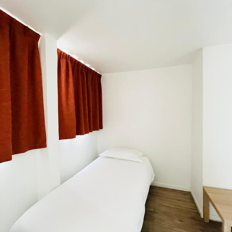 Brasilia Hôtel - Chambre Triple - Vue sur Ville - 6