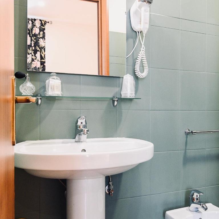 Termini Suite Inn Rome - Chambre Triple de Luxe - 17