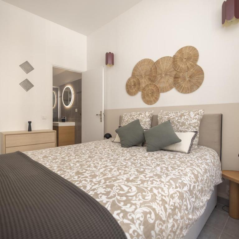 Splendide et idéalement situé proche du palais. - Apartamento de 1 dormitorio - 10