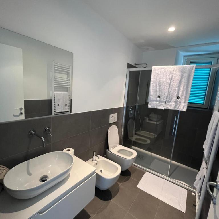 Divina Vita Apartments - Monolocale con Vista Lago - 5