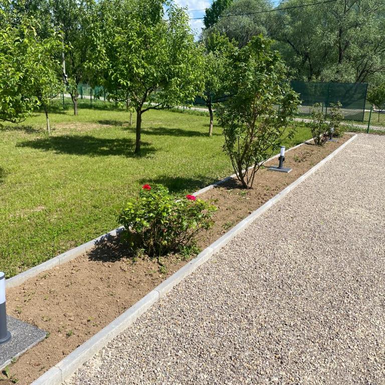 Unna-E Luxury House - Three-Bedroom House - 27