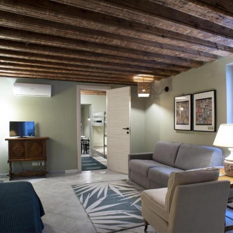 Central, Family-Friendly, Washing Machine, 200m to Aquarium and Metro, 300 Mbps Internet - Appartamento con 1 Camera da Letto - 6