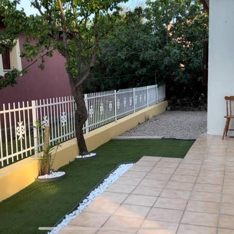 Comoda villetta con giardino - Villa con 2 Camere da Letto - 11