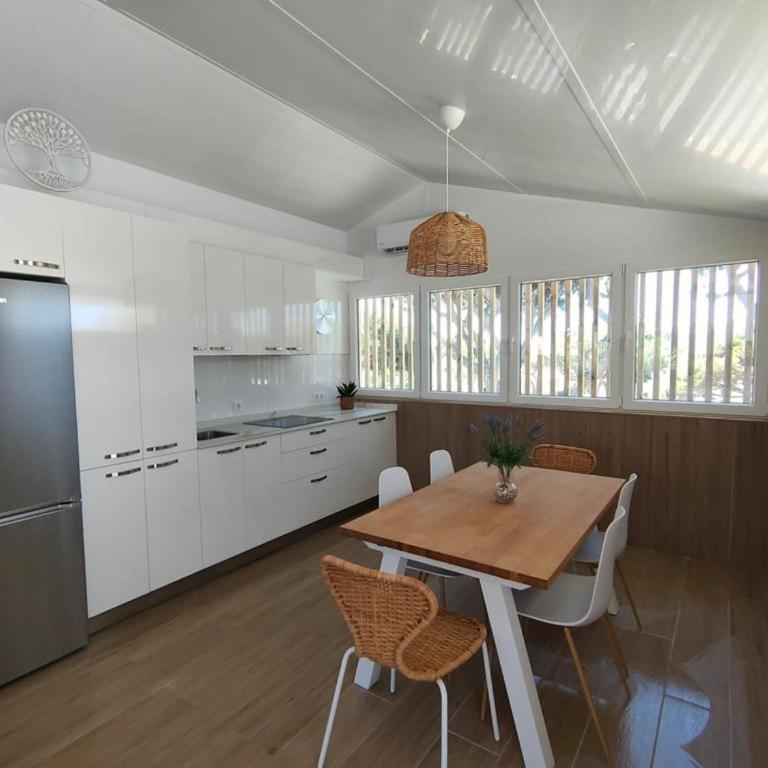 Apartamento Mistral 5, con piscina y parking. - Apartamento de 3 dormitorios - 7
