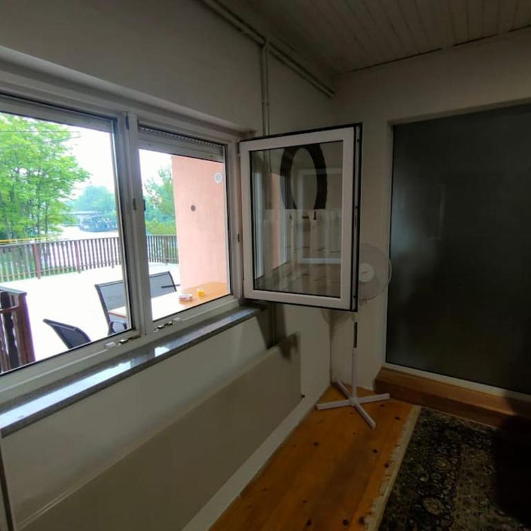 Riverside Panorama Apartment 2 near City Center Brko 2 - Apartman sa 1 Spavaćom Sobom - 16