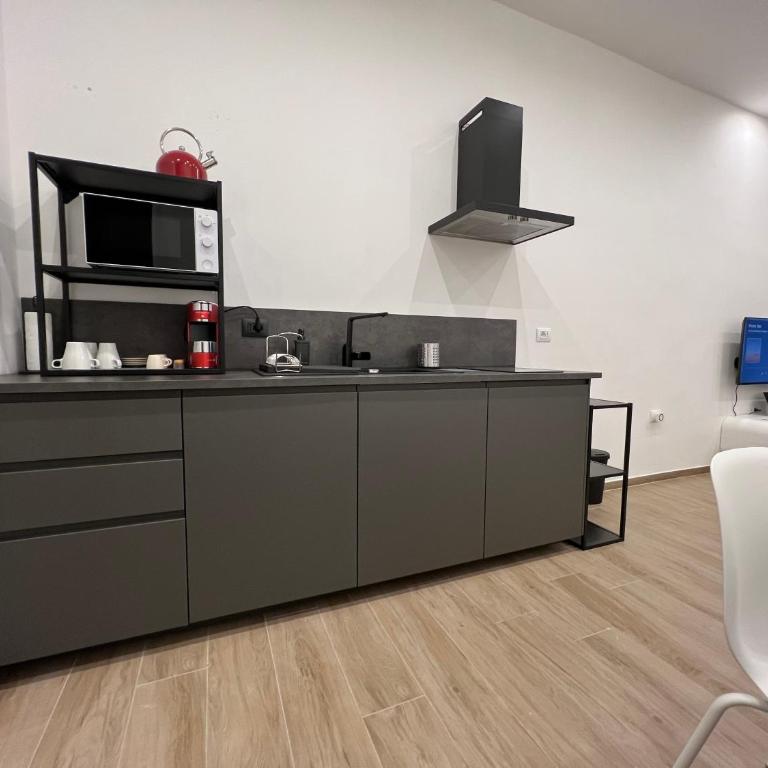 Citywise Vittorio - Independent Apartment near Bari central station - Studio - 9