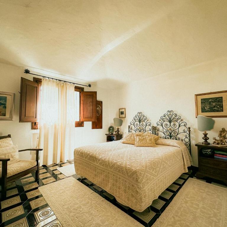 Sardinian Luxury Hospitality - Villa Fuli Rooms and more - Camera Deluxe Matrimoniale con Vista Mare - 3