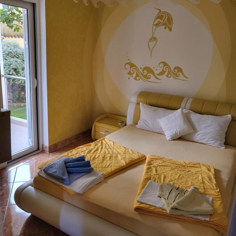 Apartmani Niksic - Two-Bedroom Apartment with Sea View - 8