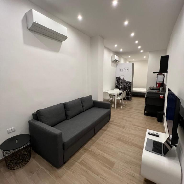 Citywise Vittorio - Independent Apartment near Bari central station - Studio - 11