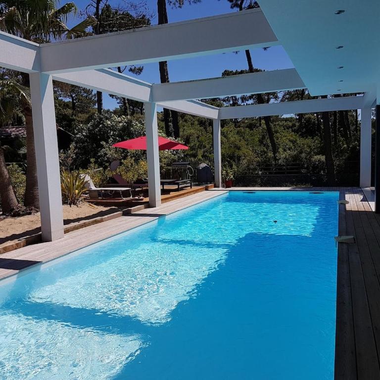 Villa CALIFORNIA Piscine chauffée 14x4m Moulleau Abatilles 10 pers - Villa avec Piscine Privée - 14