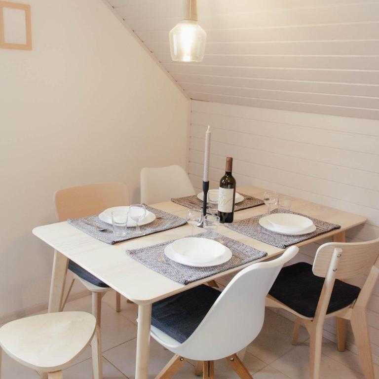 AUFTANKEN - Ferienwohnung Graf - Apartment mit 2 Schlafzimmern und Badezimmer - 13