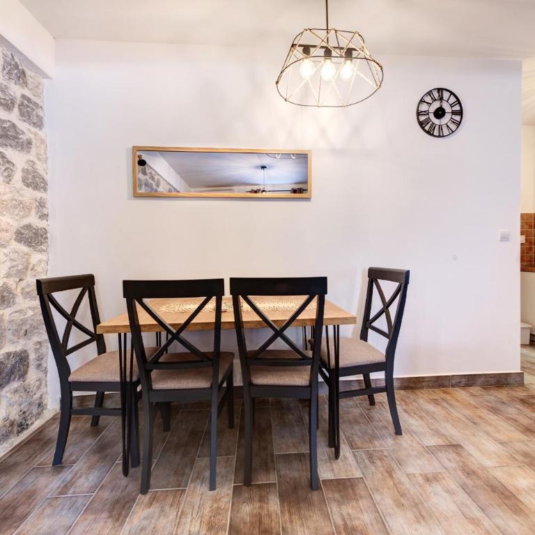 Happy Home Apartments - Apartment - Ground Floor - 10