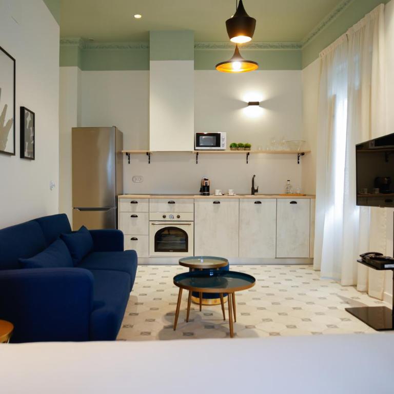 Casa Alberola Apartments - Deluxe Double Room with Side Sea View - 6