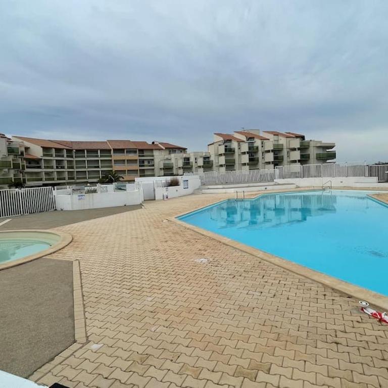Résidence les Goélettes, logement RDC à 30 m de la plage - Appartement 2 Chambres - 19