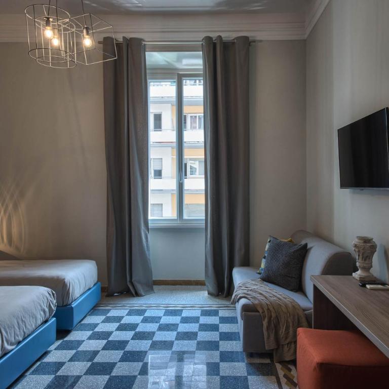 The Pope's Window - Quadruple Room - 7