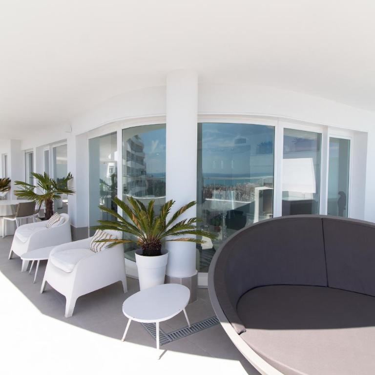 Global Vacacional, Apartamento con piscina privada y terraza con vistas a la costa - Apartment mit Meerblick - 9