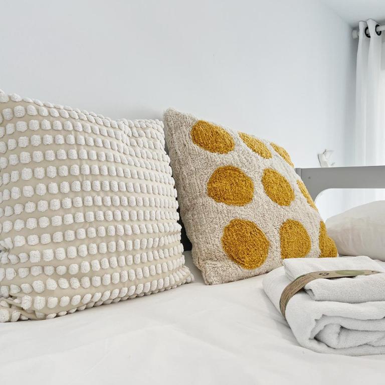 Global Vacacional, Apartamento con piscina privada y terraza con vistas a la costa - Apartment mit Meerblick - 45