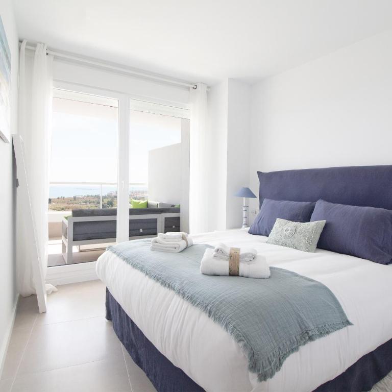 Global Vacacional, Apartamento con piscina privada y terraza con vistas a la costa - Apartment mit Meerblick - 35
