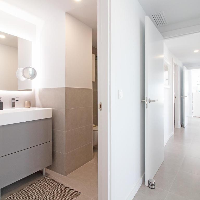 Global Vacacional, Apartamento con piscina privada y terraza con vistas a la costa - Apartment mit Meerblick - 49