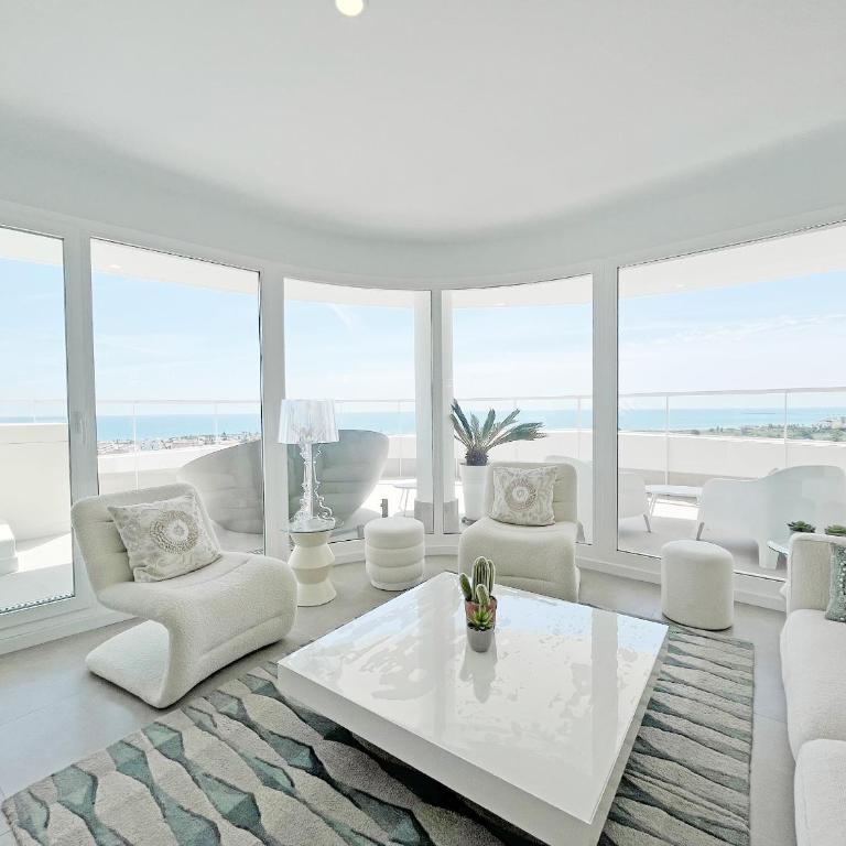 Global Vacacional, Apartamento con piscina privada y terraza con vistas a la costa - Apartment mit Meerblick - 23