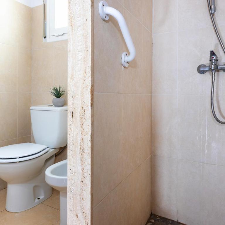 RNET - MADRID 44 BAJO - Apartamento turístico en el corazón de Roses - Apartamento de 2 dormitorios - 28