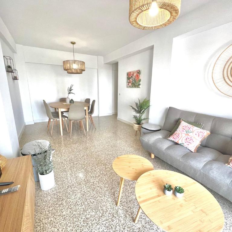 Cozy and quiet, pax7 Los Boliches, 3d, 2b, pool and close to the beach - Three-Bedroom Apartment - 32